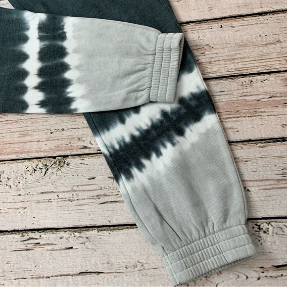 NWT Small PINK Victoria’s Secret High Waist Campus Joggers Sweats Tie Dye Vspink - Picture 2 of 11